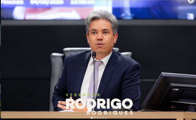 Rodrigo Rodrigues em atuação na Câmara
